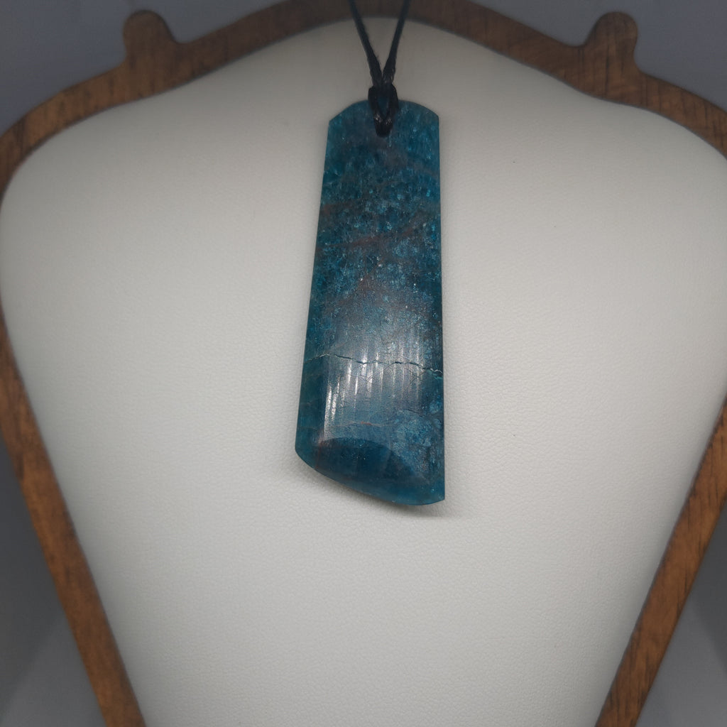 Hand Made Blue Apatite Pendant 0073