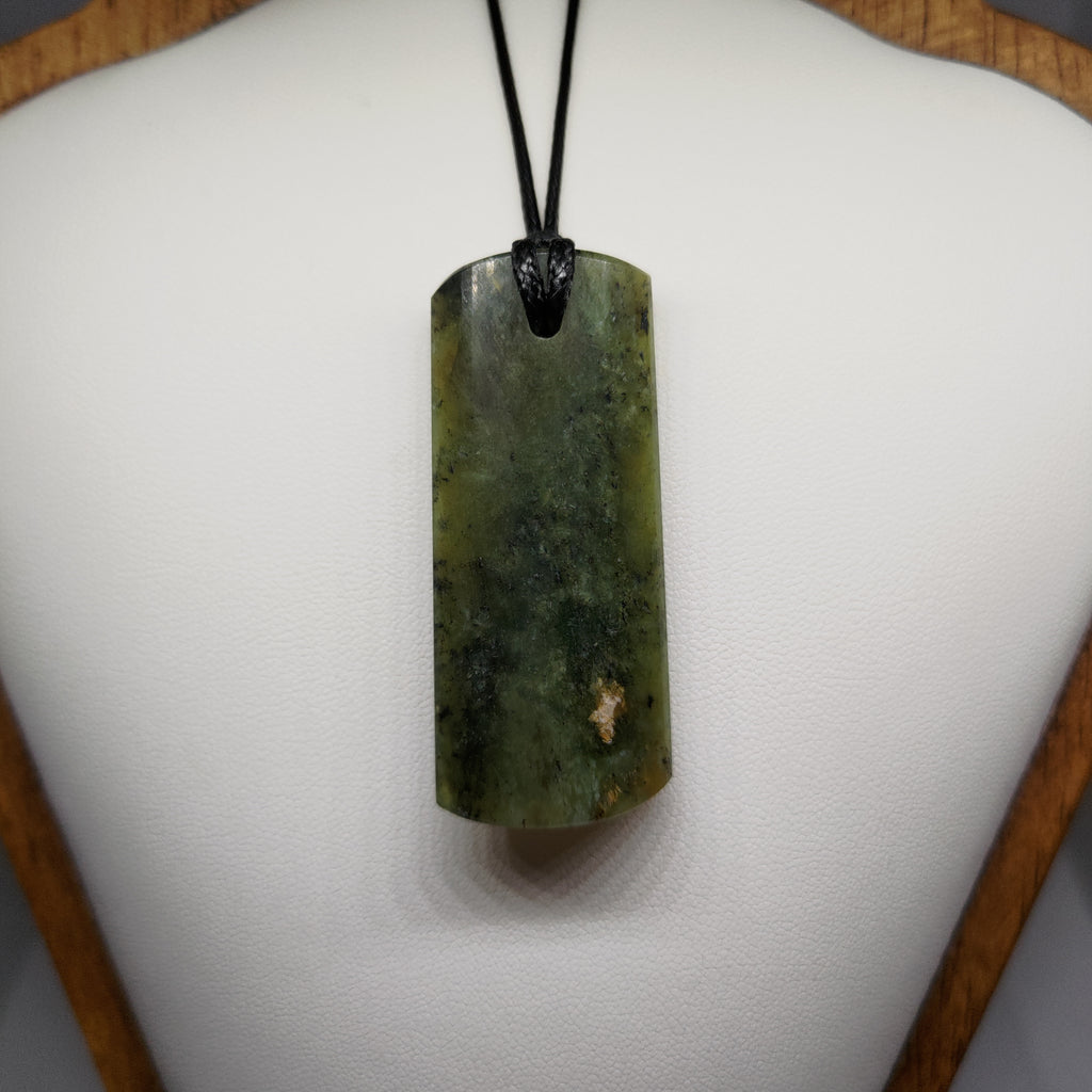 Pounamu Toki – Hand-Carved New Zealand Greenstone Adze 0094