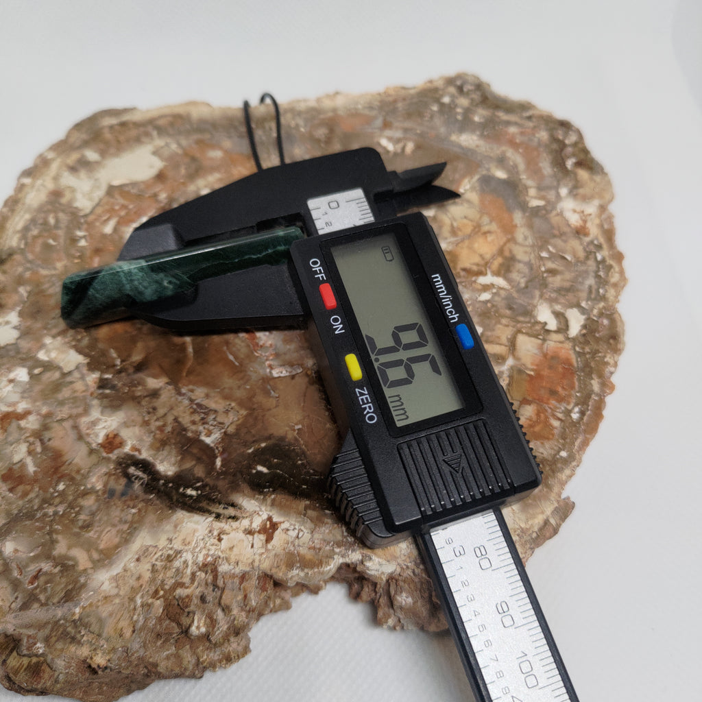 Pounamu Toki – Hand-Carved New Zealand Greenstone Adze 0016