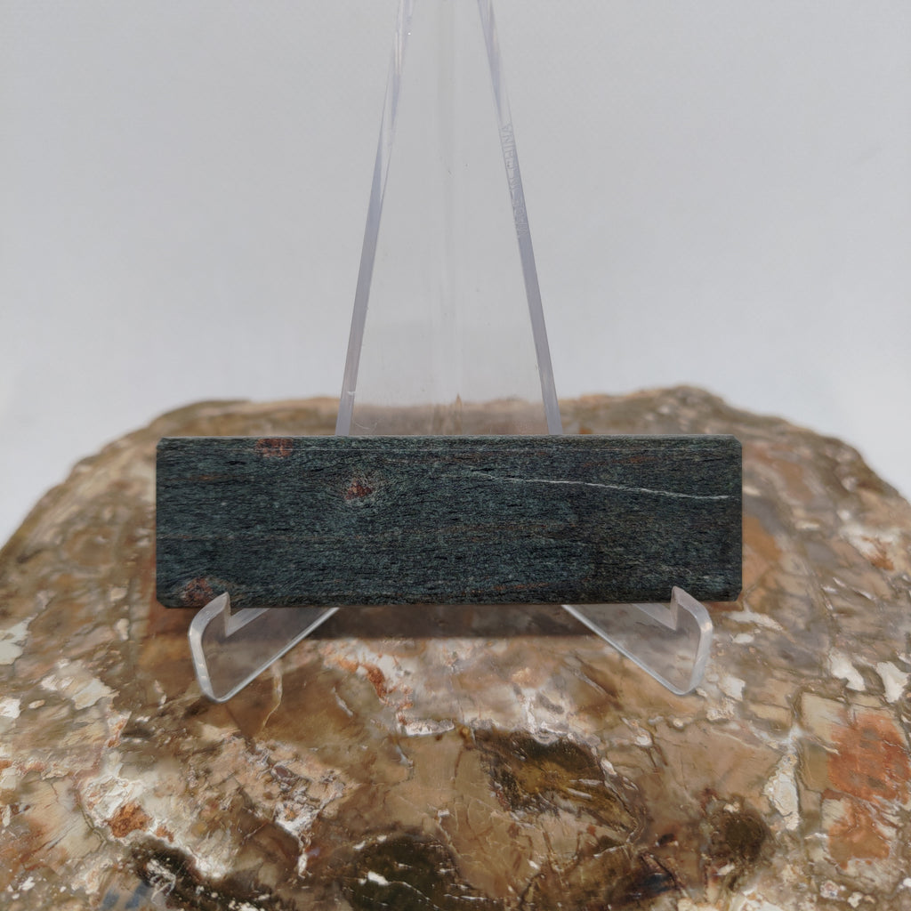 Hand Made New Zealand Schist With Red Garnets Display Slab (Small) Ref: 0117