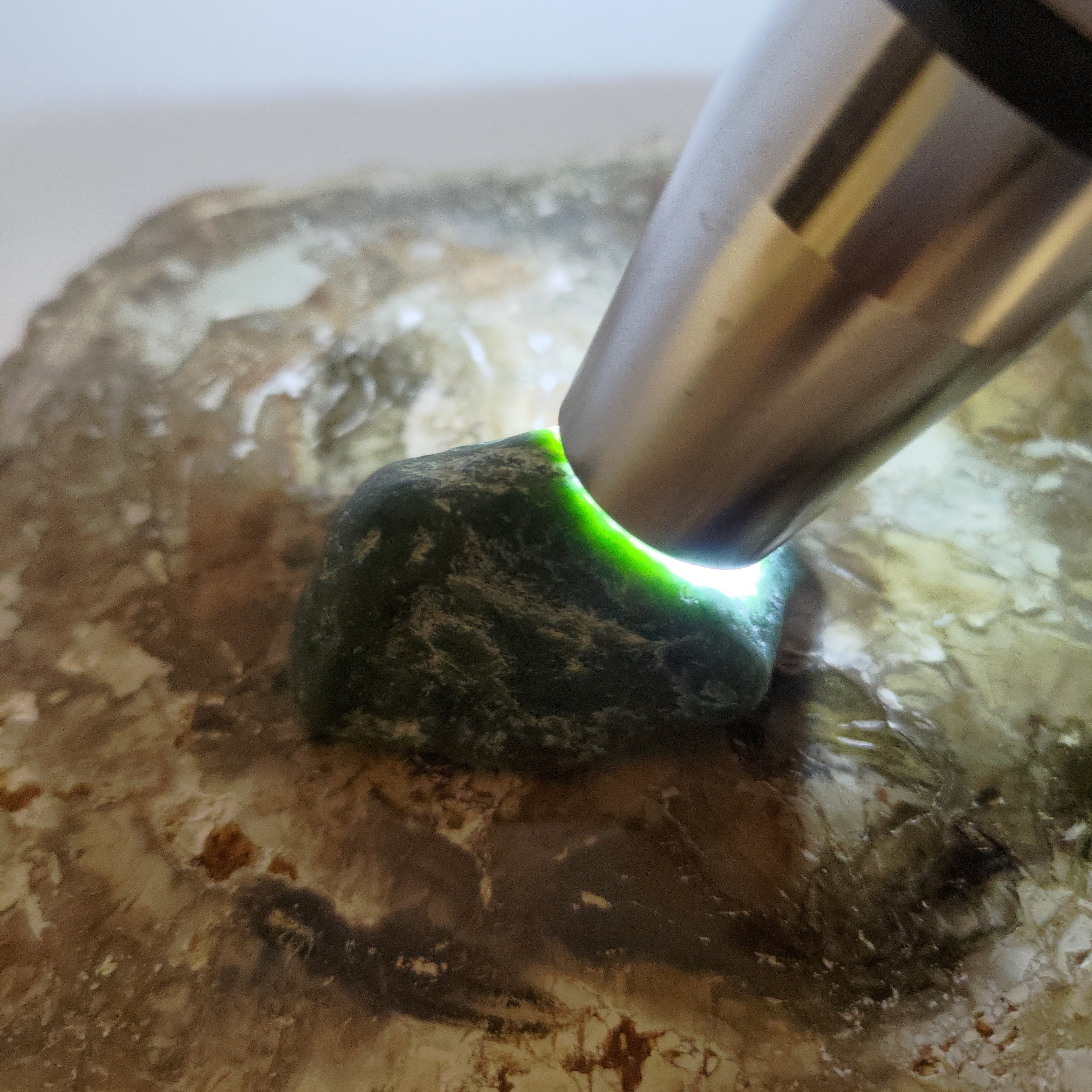 New Zealand flower Pounamu Specimen (Small) Ref: 0146