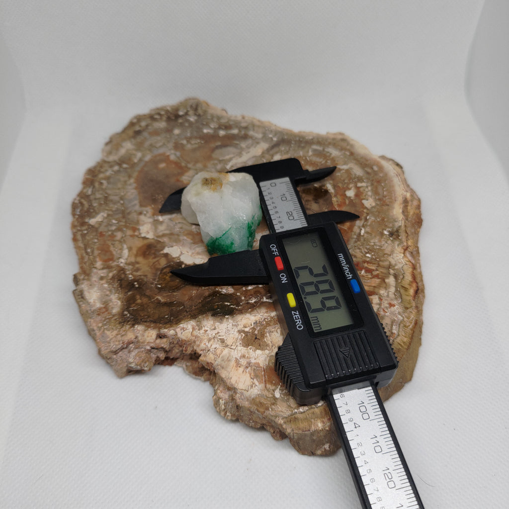 Emerald in Quartz/Pegmatite Matrix Specimen from Pakistan Ref: 0168