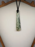 Hand Made New Zealand Pounamu/Greenstone Necklace Ref: 0205