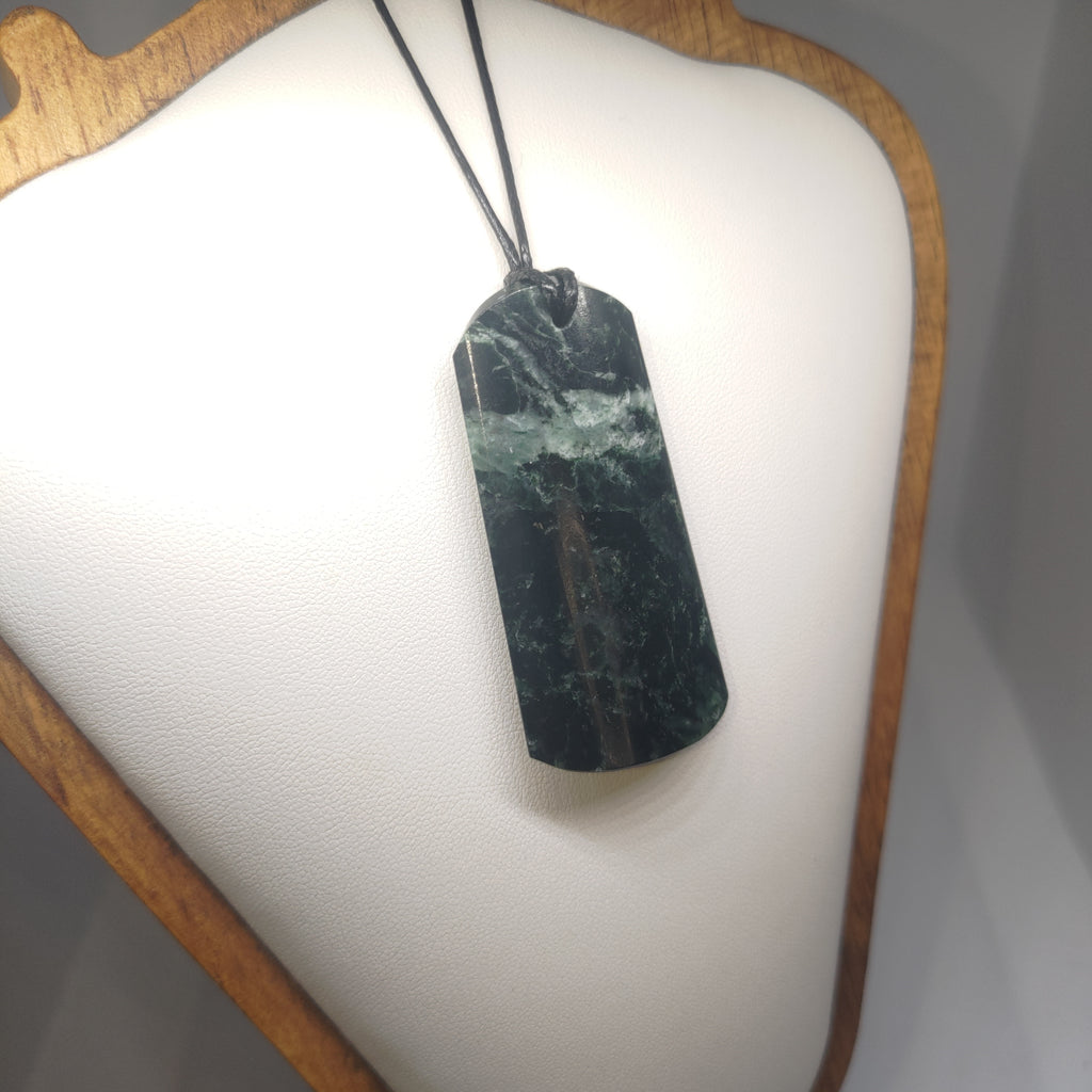 Pounamu Toki – Hand-Carved New Zealand Greenstone Adze 0281