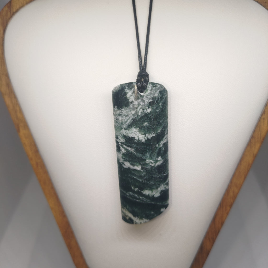 Pounamu Toki – Hand-Carved New Zealand Greenstone Adze 0287