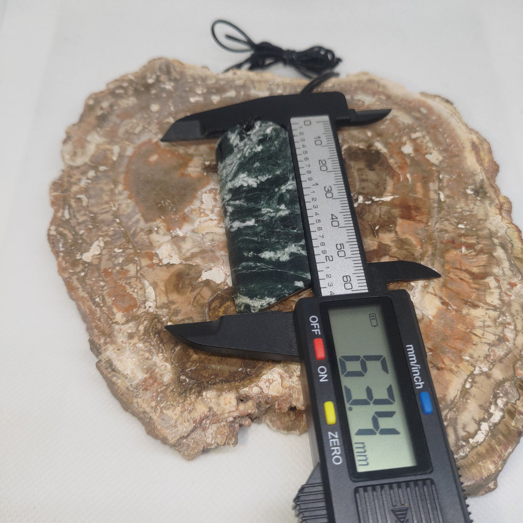 Pounamu Toki – Hand-Carved New Zealand Greenstone Adze 0287