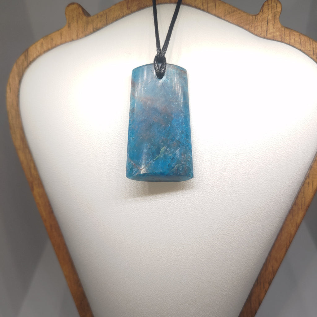 Hand Made Blue Apatite Pendant 0288