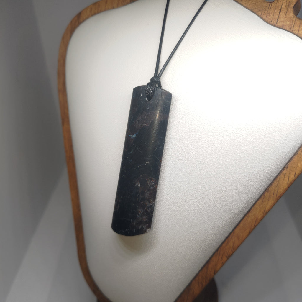 Hand Made Garnet in Arfvedsonite Pendant Ref: 0293