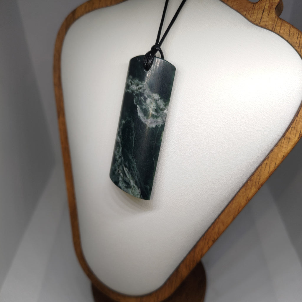 Pounamu Toki – Hand-Carved New Zealand Greenstone Adze 0298