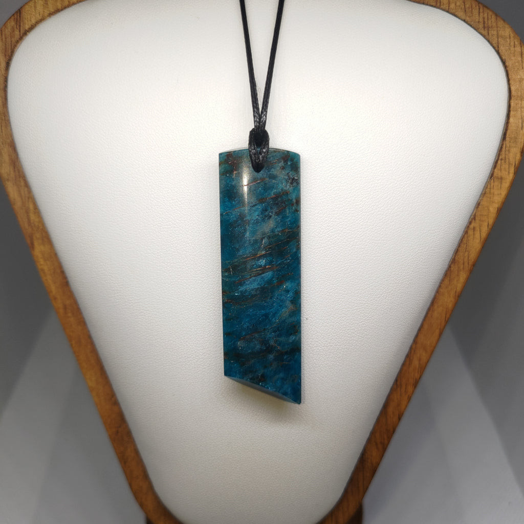 Hand Made Blue Apatite Pendant 0299