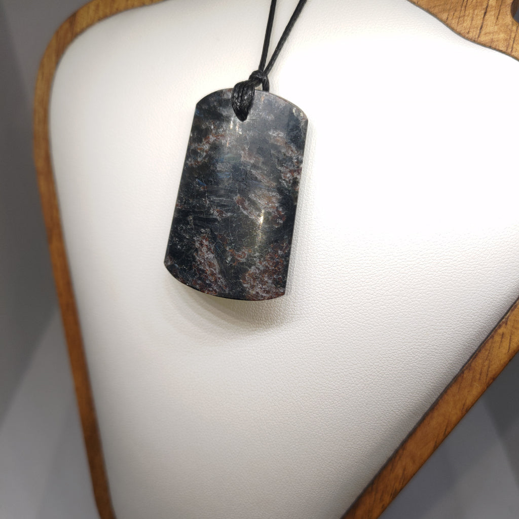Hand Made Garnet in Arfvedsonite Pendant Ref: 0303