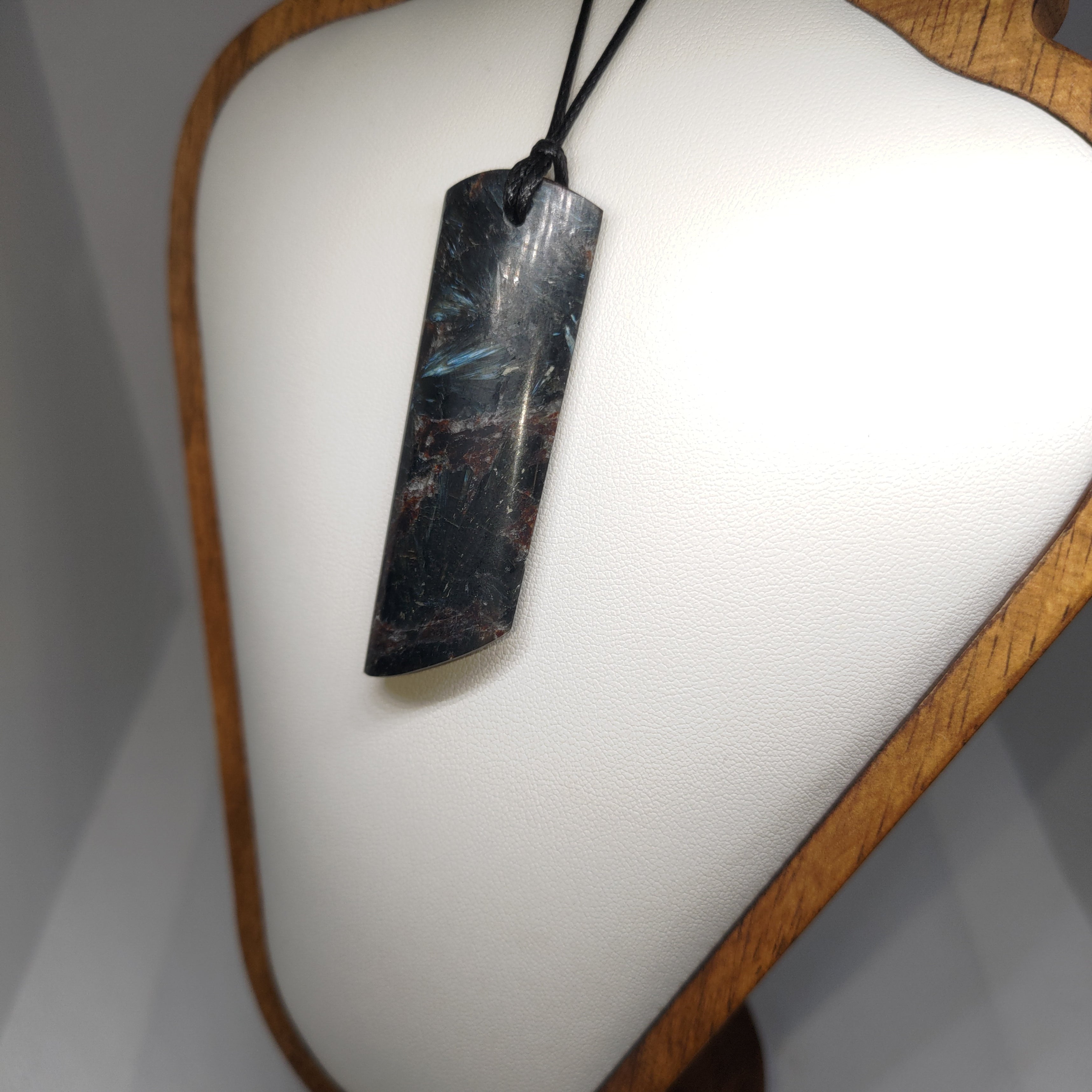Hand Made Garnet in Arfvedsonite Pendant Ref: 0305