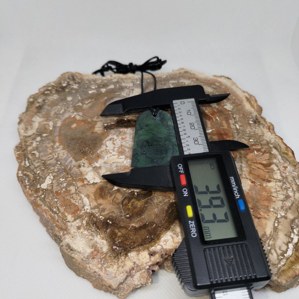 Pounamu Toki – Hand-Carved New Zealand Greenstone Adze 0308