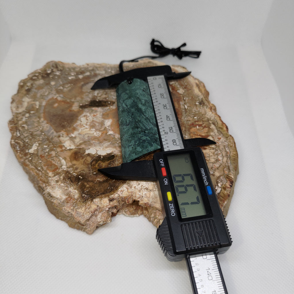 Pounamu Toki – Hand-Carved New Zealand Greenstone Adze 0347