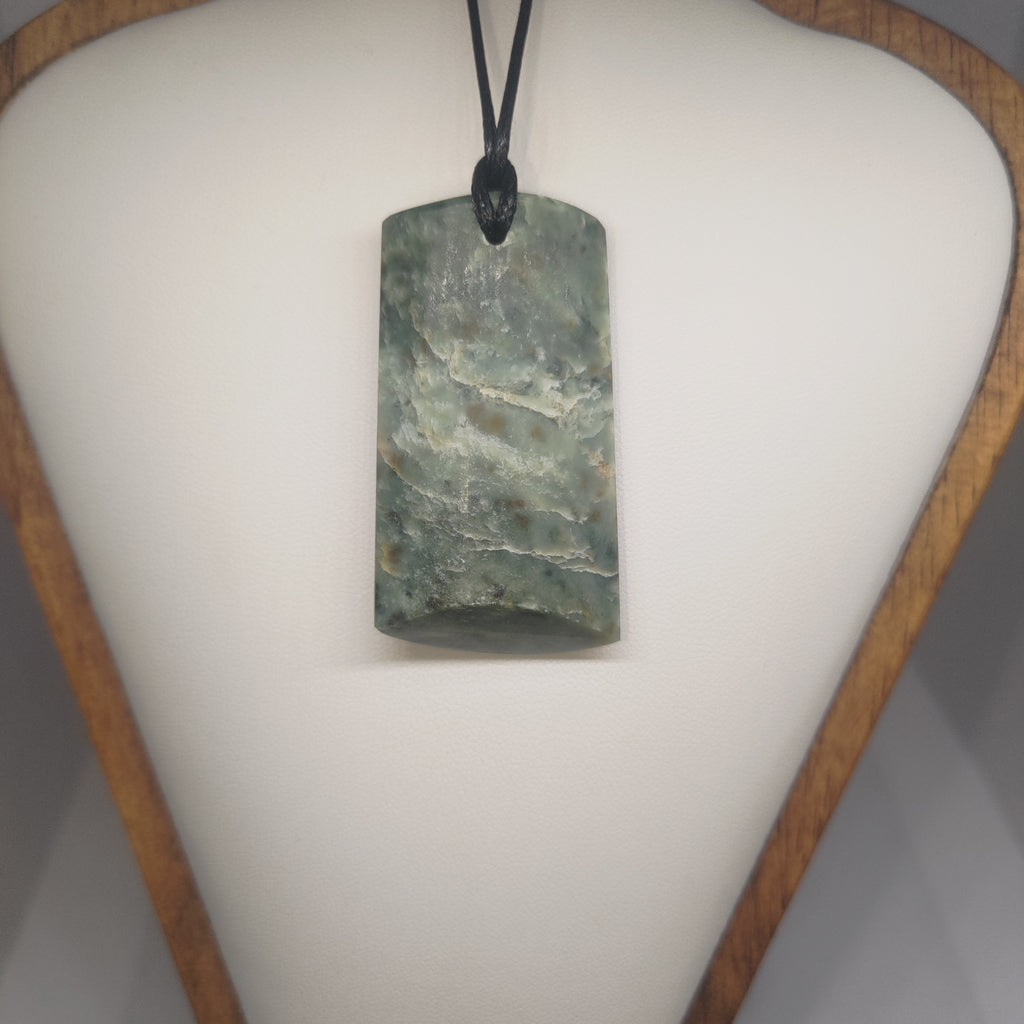 Pounamu Toki – Hand-Carved New Zealand Greenstone Adze 0356