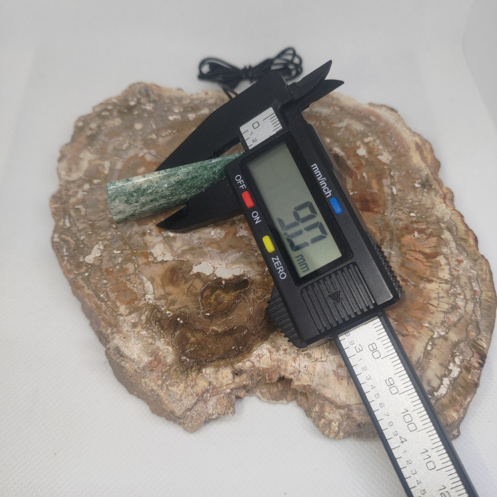 Pounamu Toki – Hand-Carved New Zealand Greenstone Adze 0360