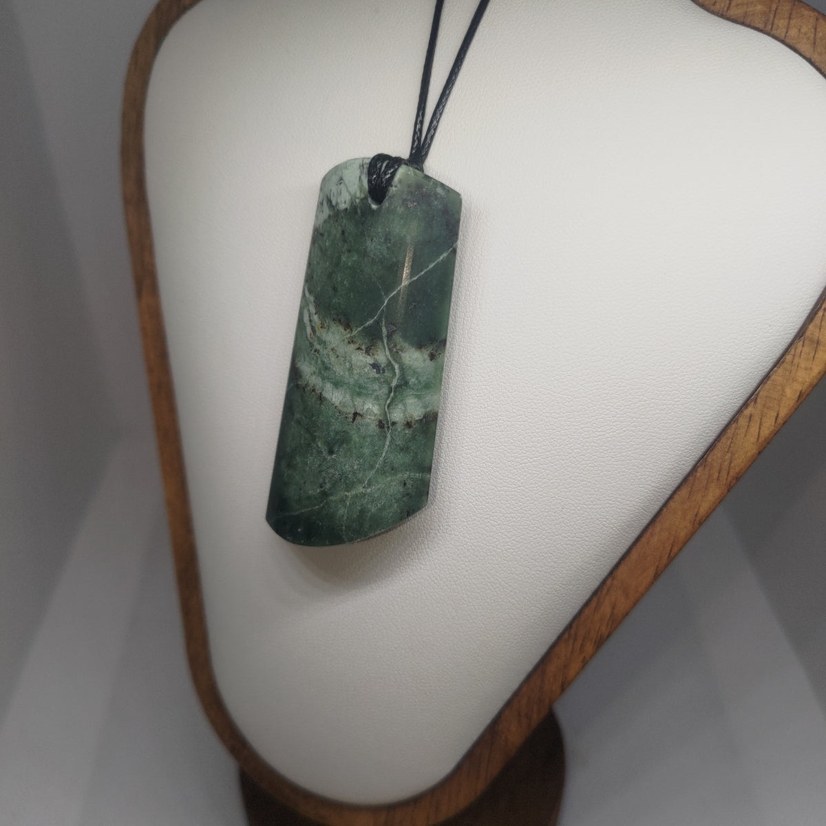 Pounamu Toki – Hand-Carved New Zealand Greenstone Adze 0367