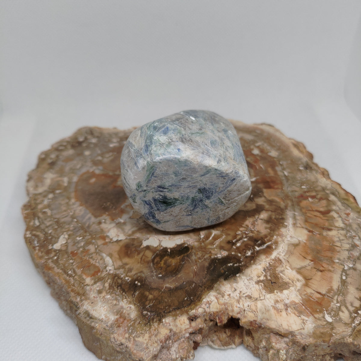 Green and Blue Kyanite in Quartz Matrix Freeform Ref: 0385