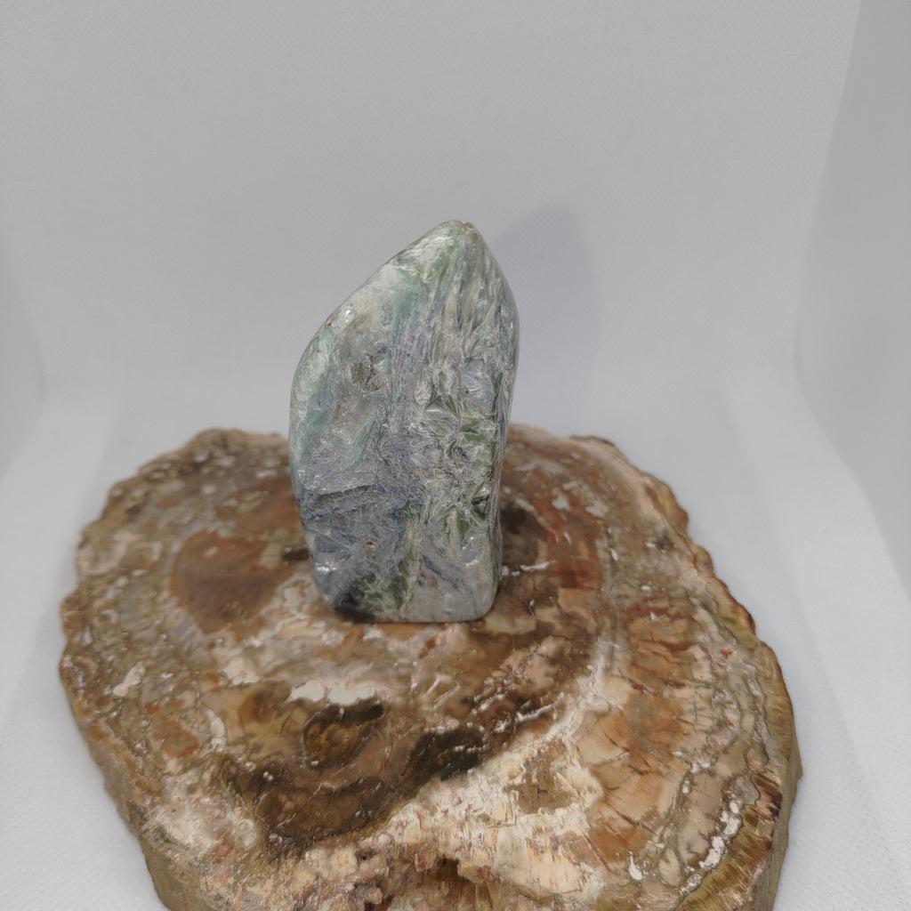 Green and Blue Kyanite in Quartz Matrix Freeform Ref: 0386