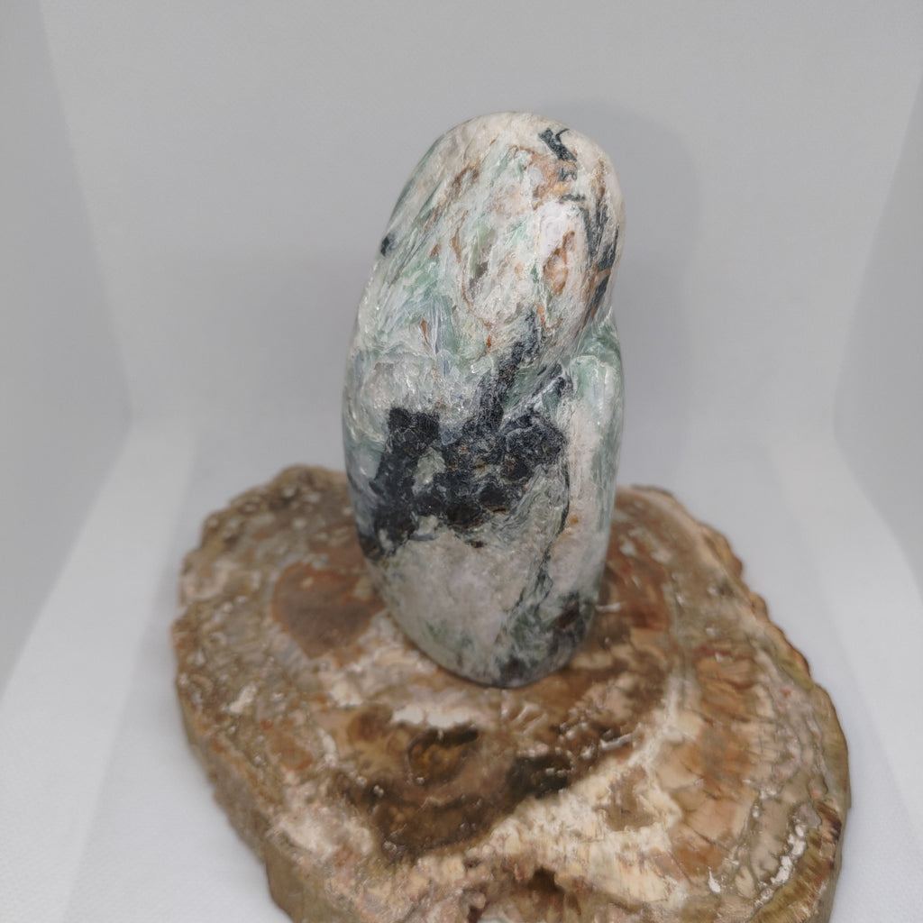 Green and Blue Kyanite in Quartz Matrix Freeform Ref: 0387