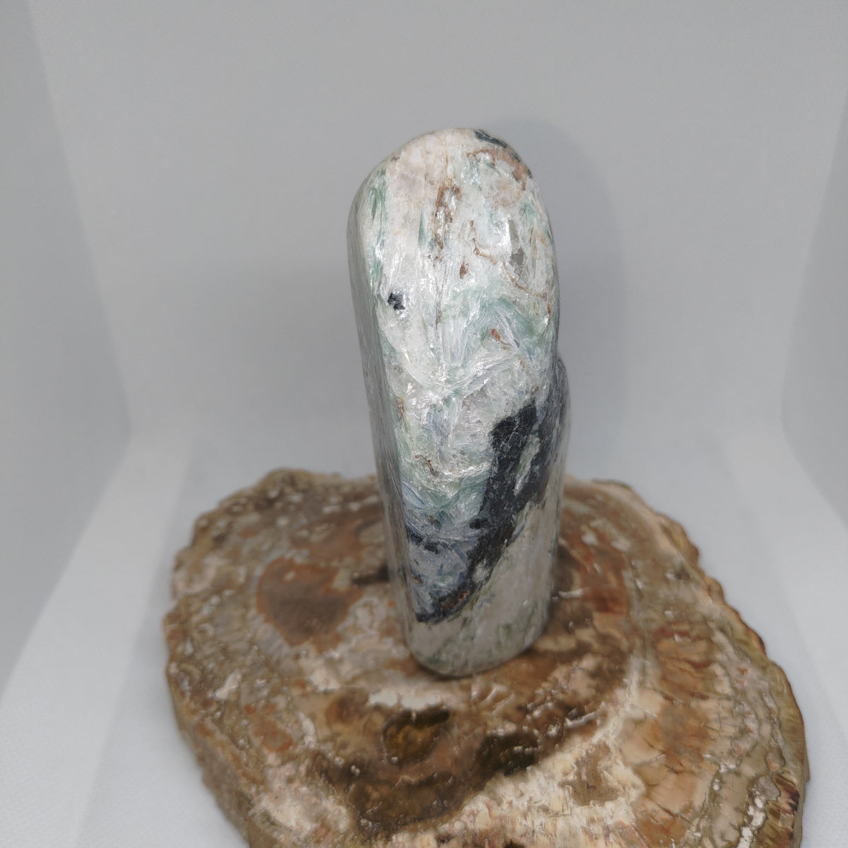 Green and Blue Kyanite in Quartz Matrix Freeform Ref: 0387