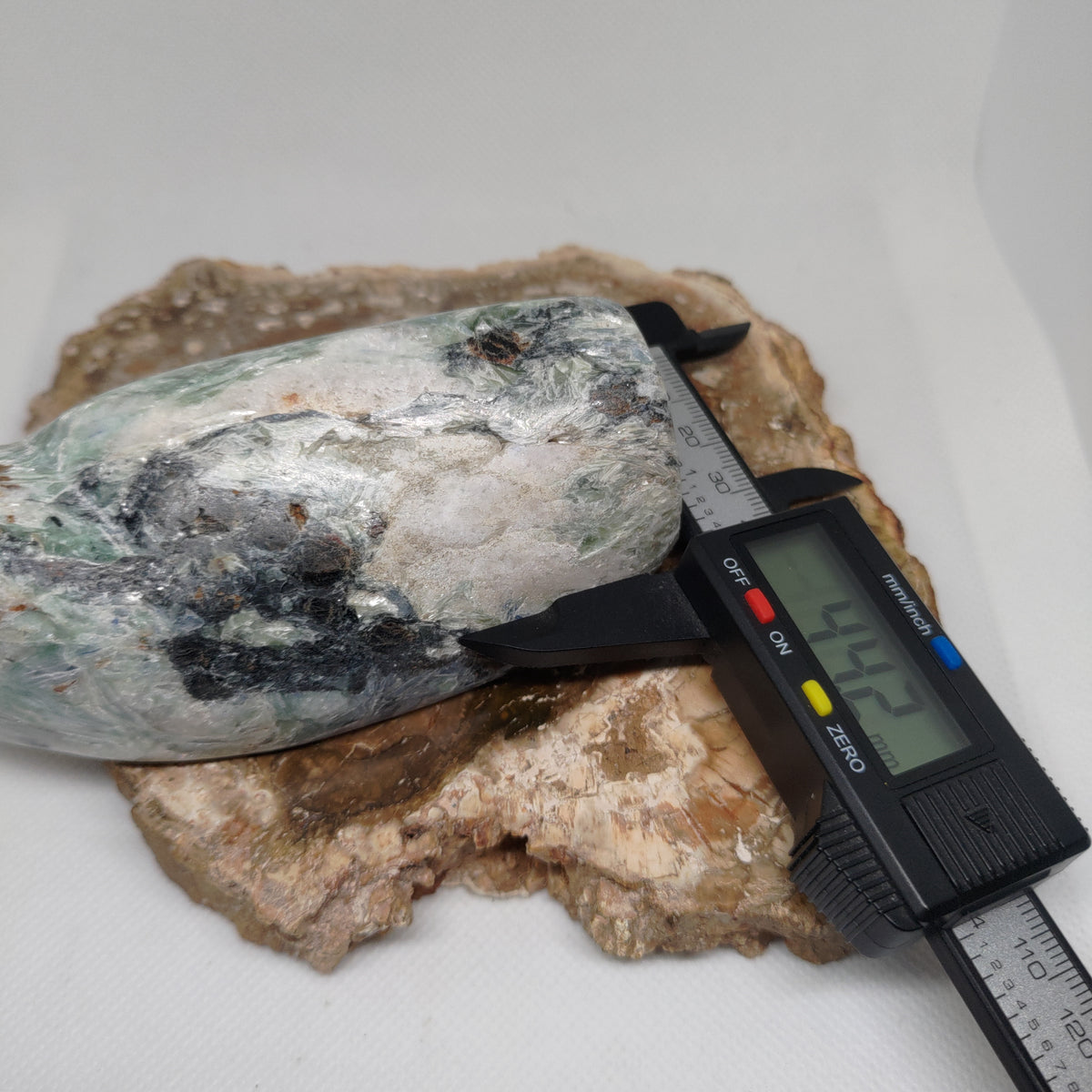 Green and Blue Kyanite in Quartz Matrix Freeform Ref: 0387
