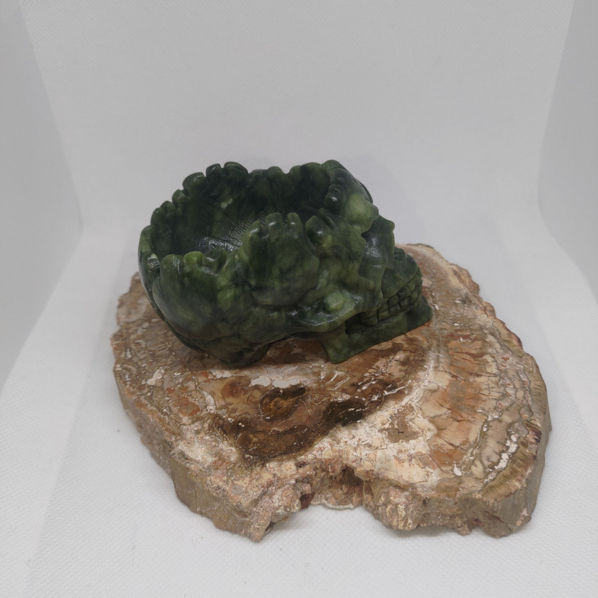 Green Jade Skull Bowl Ref: 0394