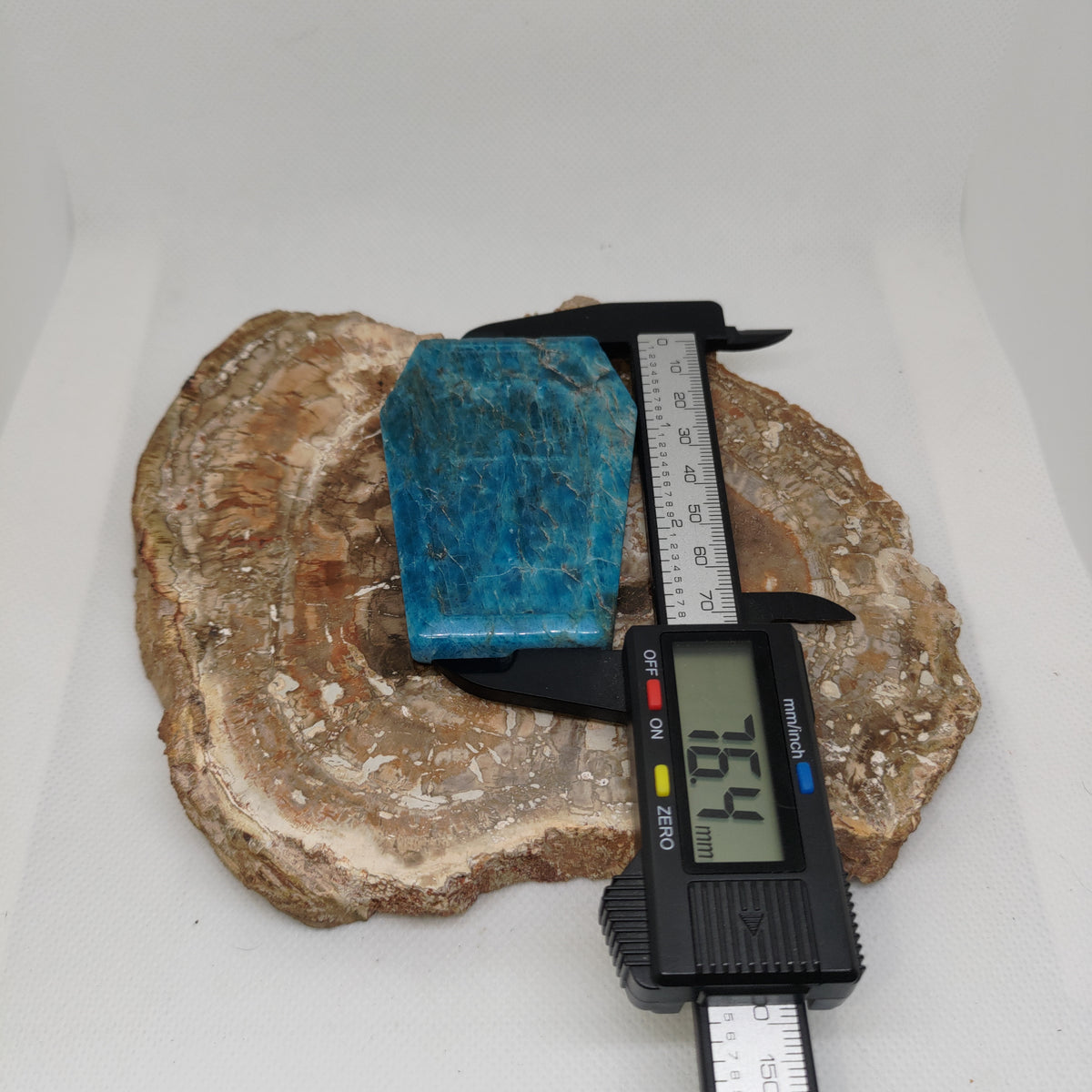 Blue Apatite Coffin Ref: 0396