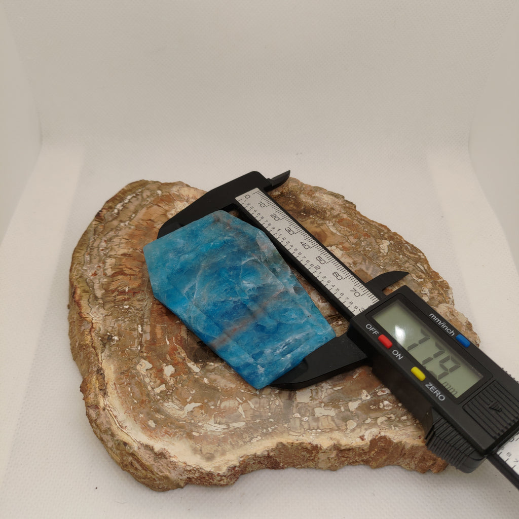 Blue Apatite Coffin Ref: 0397