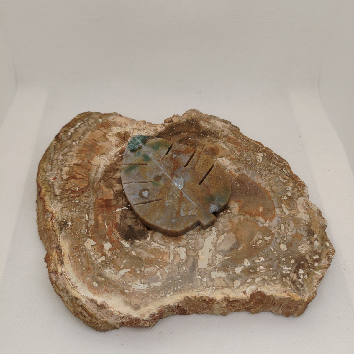 Ocean Jasper Carved Leaf Ref: 0398