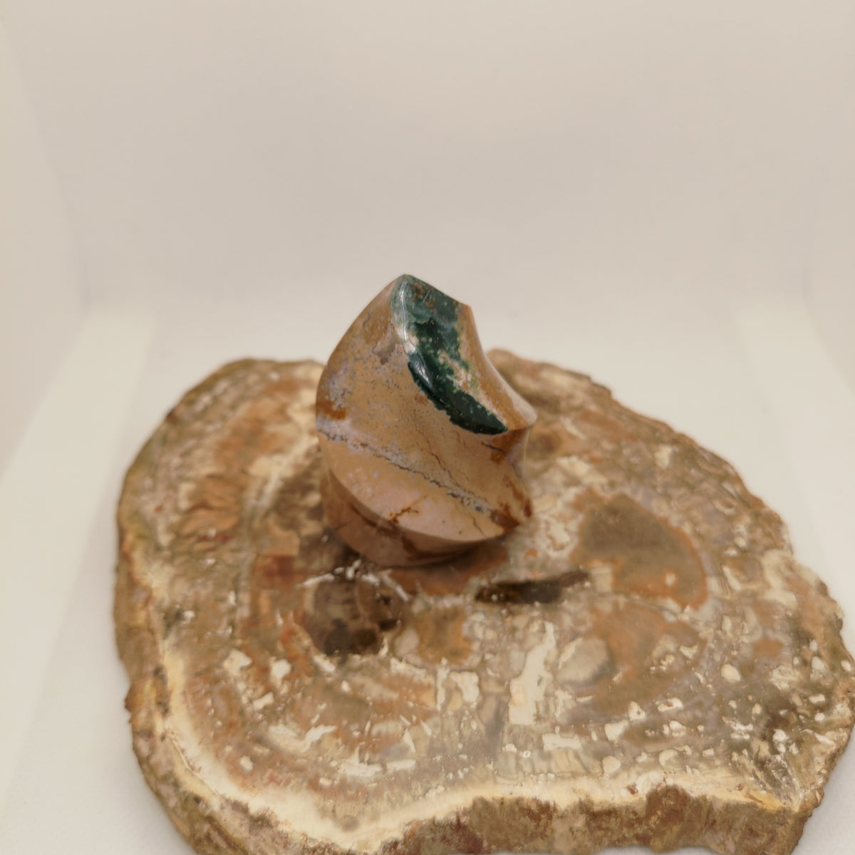 Polychrome Jasper Flame Ref: 0401