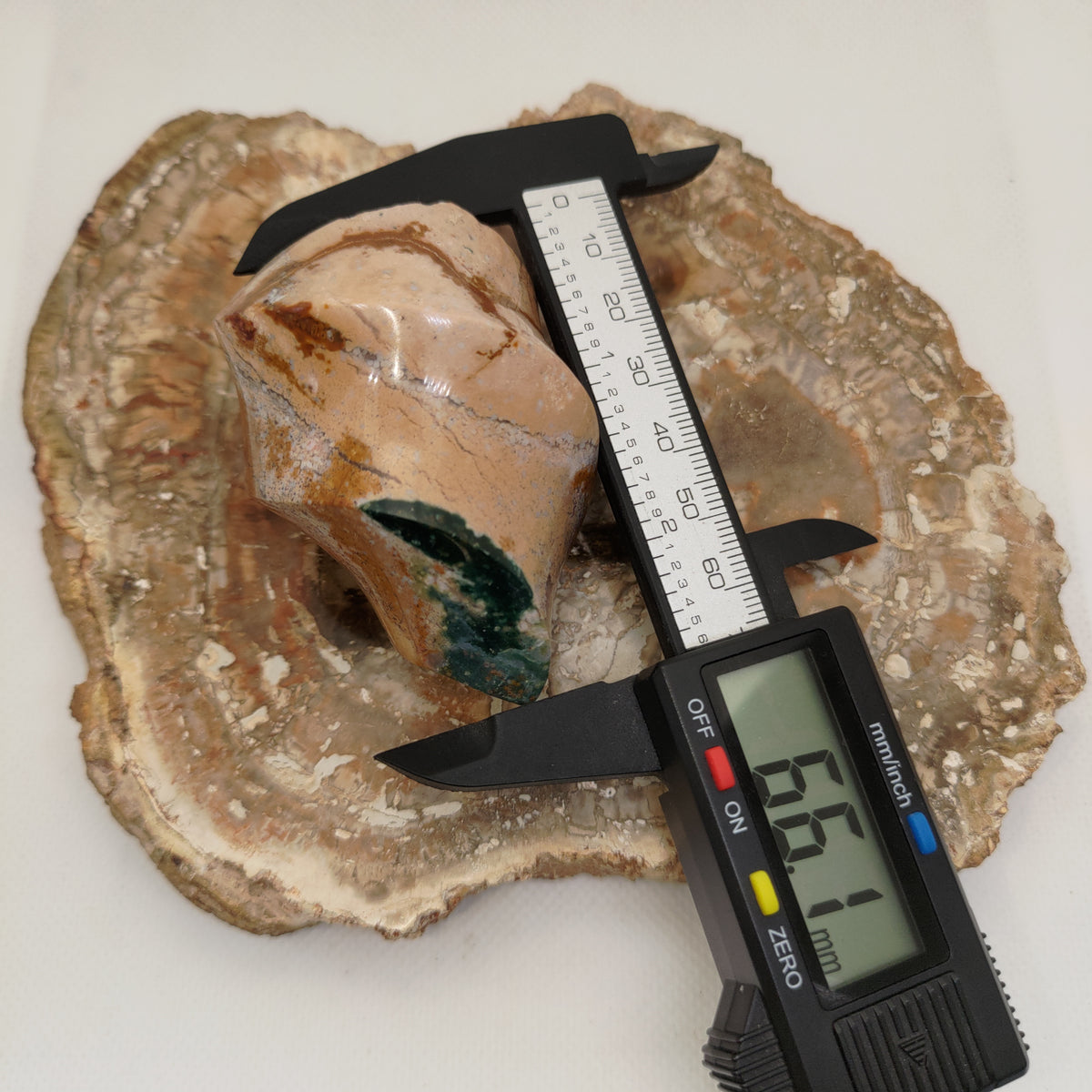Polychrome Jasper Flame Ref: 0401