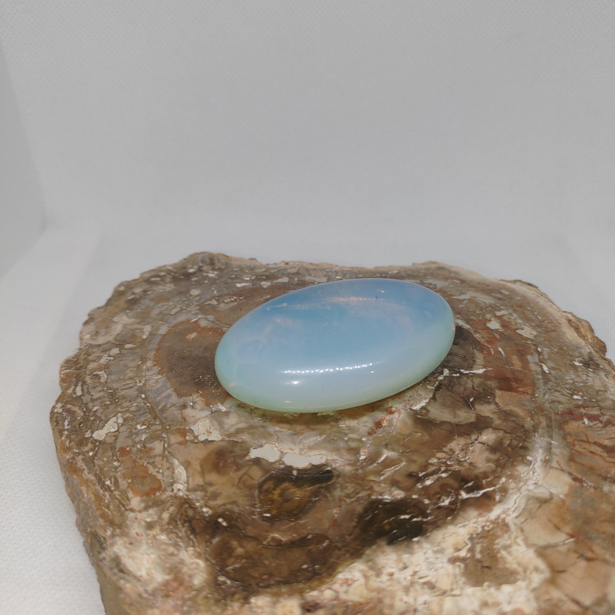 Opalite Palm Stone Ref: 0405