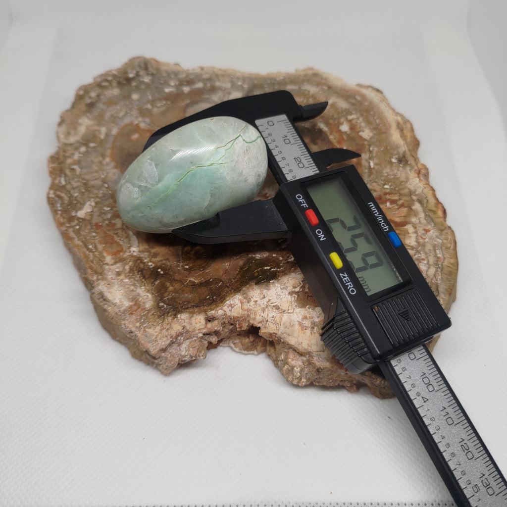 Garnierite (Green Moonstone) Palm Stone Ref: 0407