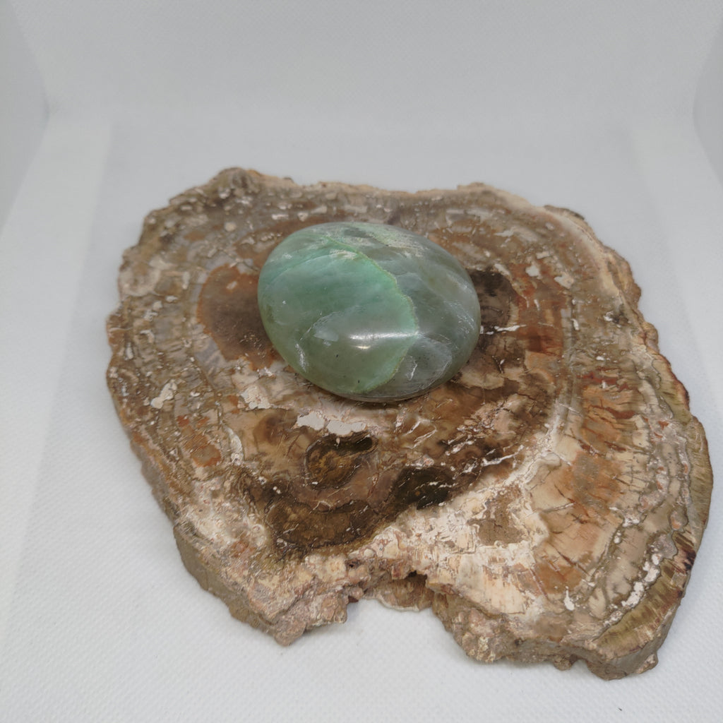 Garnierite (Green Moonstone) Palm Stone Ref: 0409
