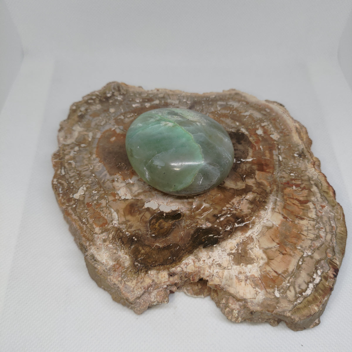 Garnierite (Green Moonstone) Palm Stone Ref: 0409