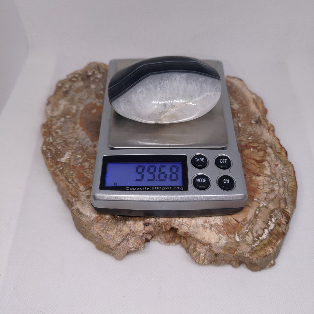 Black Banded Agate Palm Stone Ref: 0415