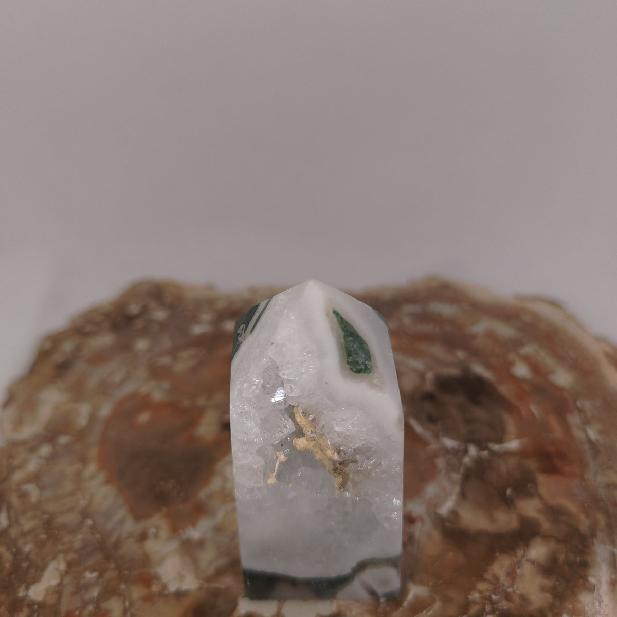 Moss Agate Tower With Sparkling Druzy Cavity – Botanical Growth, Abundance & Cosmic Portals 🌿✨ Ref: 0421