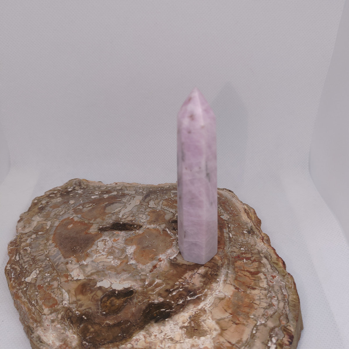 Kunzite Tower – Divine Love, Emotional Healing & High-Vibrational Serenity 🌸✨Ref: 0422