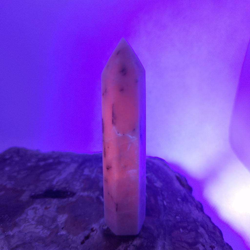 Kunzite Tower – Divine Love, Emotional Healing & High-Vibrational Serenity 🌸✨Ref: 0422