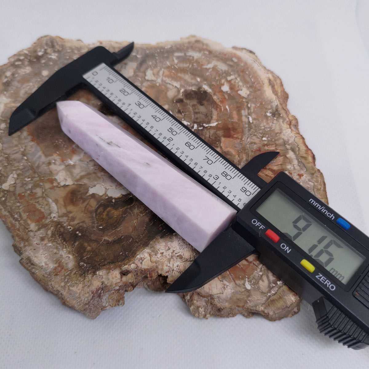 Kunzite Tower – Divine Love, Emotional Healing & High-Vibrational Serenity 🌸✨Ref: 0422