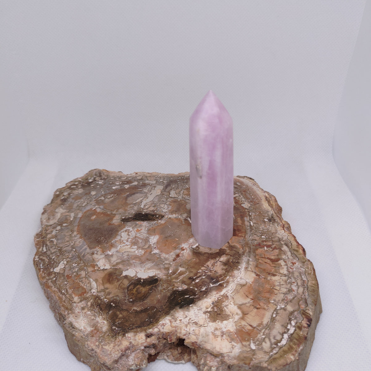 Kunzite Tower – Divine Love, Emotional Healing & High-Vibrational Serenity 🌸✨Ref: 0423