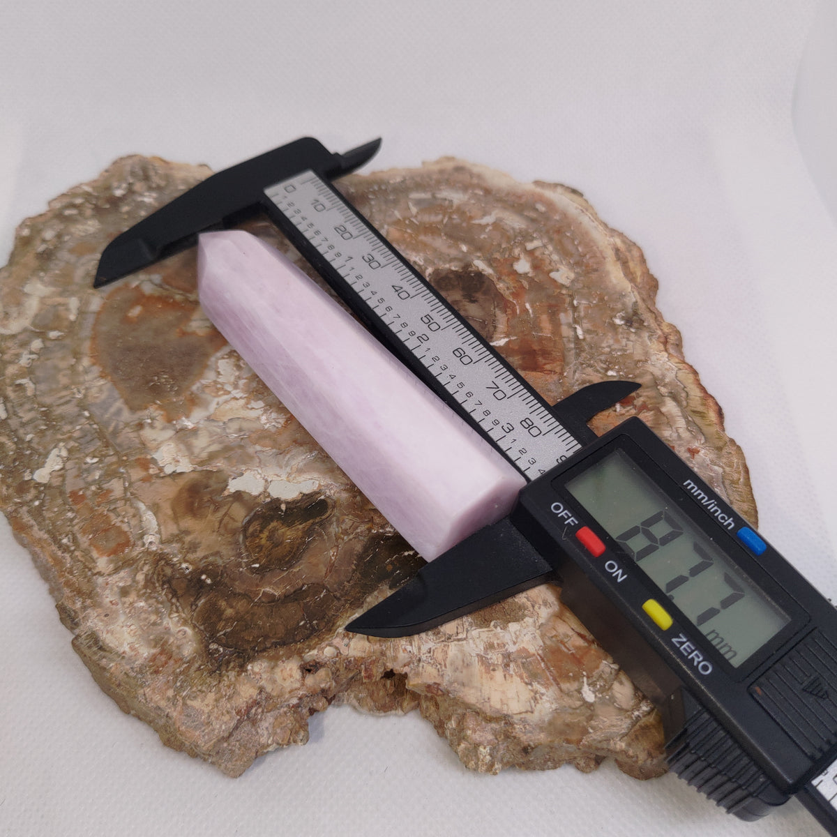 Kunzite Tower – Divine Love, Emotional Healing & High-Vibrational Serenity 🌸✨Ref: 0423