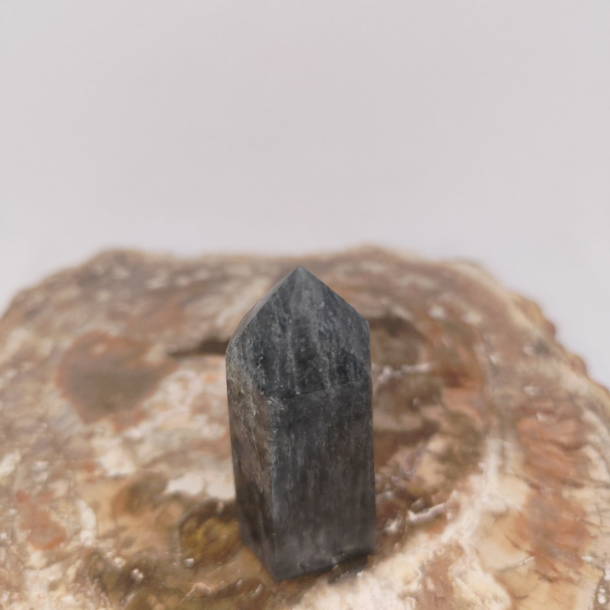 Thousand Layer Garden Quartz Tower – Cosmic Consciousness, Manifestation & Ancient Strata 🌿✨ Ref: 0428